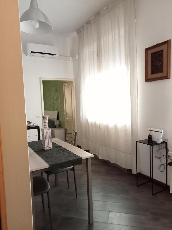 Casa Sofia - Appartamento Con Parcheggio Riservato Терні Екстер'єр фото